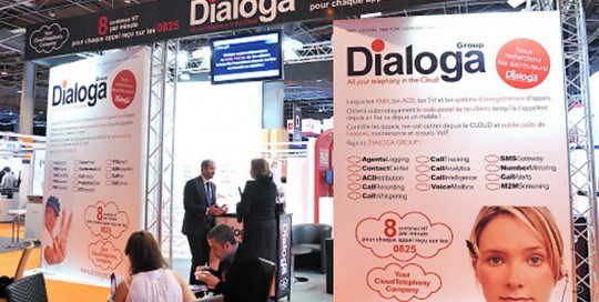 Dialoga Stand at Stratégie Client in Paris